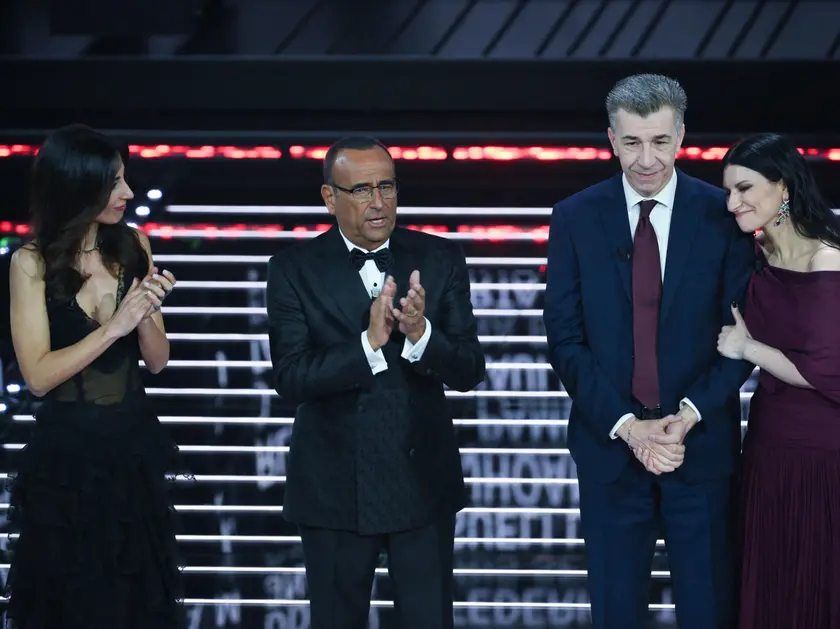 Gino Cecchettin sul palco dell'Ariston