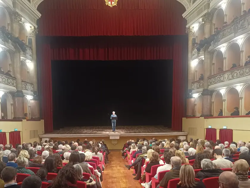 Teatro Stabile del Veneto, Beltotto annuncia di lasciare e il mondo della cultura apre il dibattito