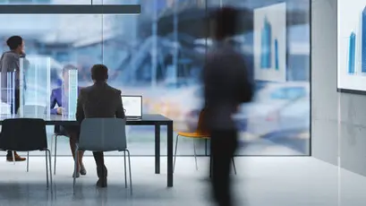 Costretta a servire il caffè durante le riunioni aziendali: la vicenda alla Keyline di Conegliano