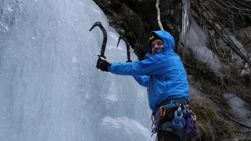 Stop ai coltelli pieghevoli