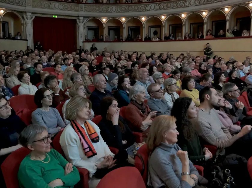 Teatro Verdi tutto esaurito per l'iniziativa Lezioni di Storia