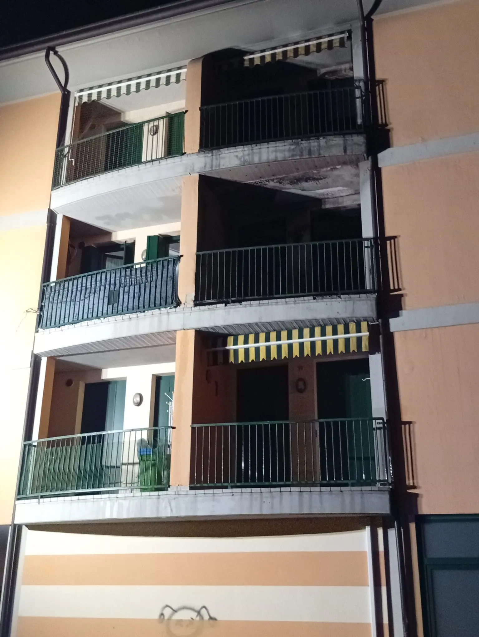 Il terrazzino andato a fuoco