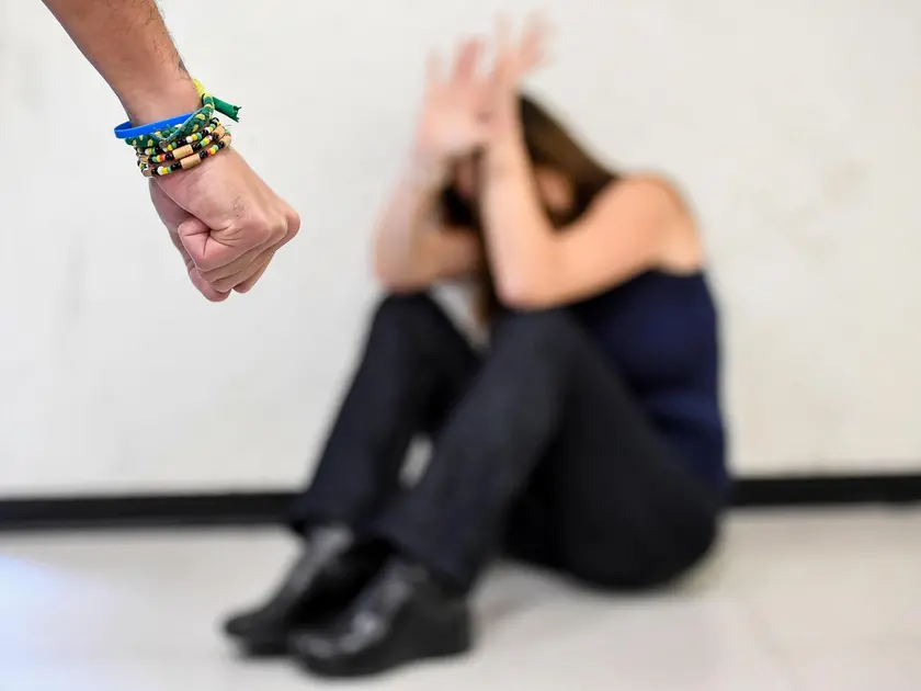 Violenze dal partner o dall'ex: aumentano le denunce