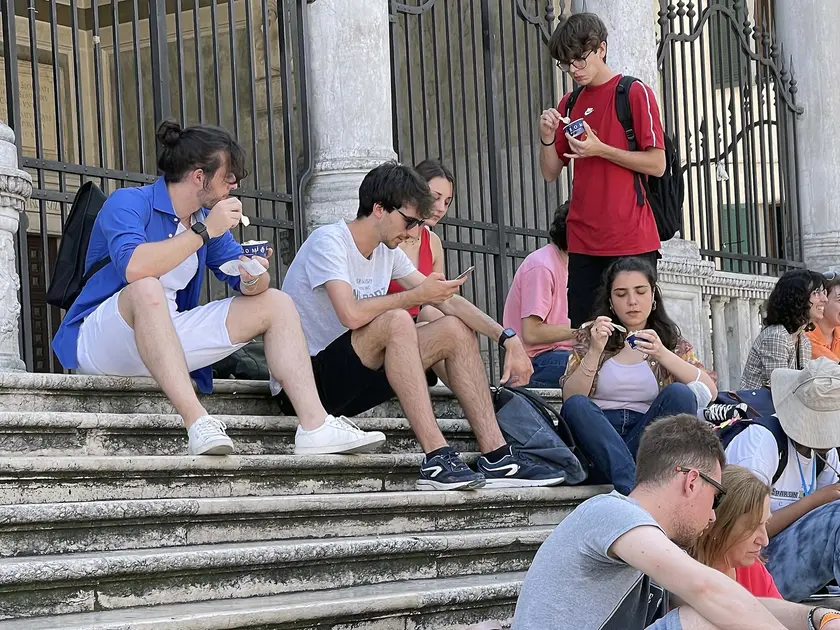 Aumenta il prezzo di coppette e vaschette dei gelati