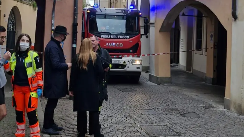 Incendio contatore a Padova: palazzo evacuato, sei persone in sicurezza