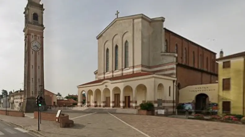 Borgoricco, furto davanti alla chiesa: derubata 82enne sul sagrato