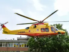 Il giovane è stato elitrasportato in ospedale a Padova