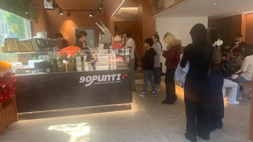 La Clinica del Rasoio è diventata un locale cinese