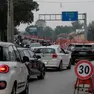 Traffico in via Chiesanuova a Padova