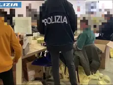 I controlli alla cooperativa Solidalia della polizia per la verifica del trattamento dei lavoratori