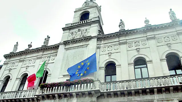Palazzo Moroni beneficerà di un milione e mezzo in più di incassi grazie al fondo di solidarietà e a Hera