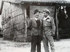 L'aviere Danilo con il papà di Carlo