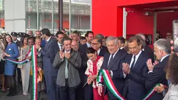 Taglio del nastro per l'edizione numero 64 del Salone del Mobile a Milano