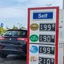 La benzina a un passo dai due euro a litro