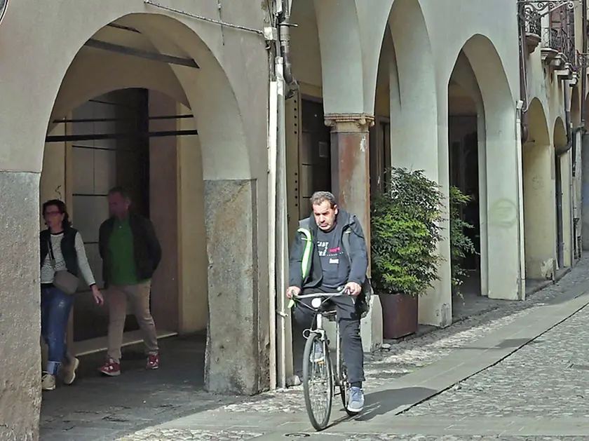 Via Vescovado custodisce i preziosi segreti di Erasmo da Narni e Francesco Petrarca