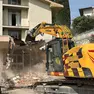 I lavori di demolizione all'Hotel Elite (foto Agenzia Piran)