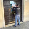 La chiusura del bar Il Coccodrillo da parte della polizia