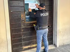 La chiusura del bar Il Coccodrillo da parte della polizia