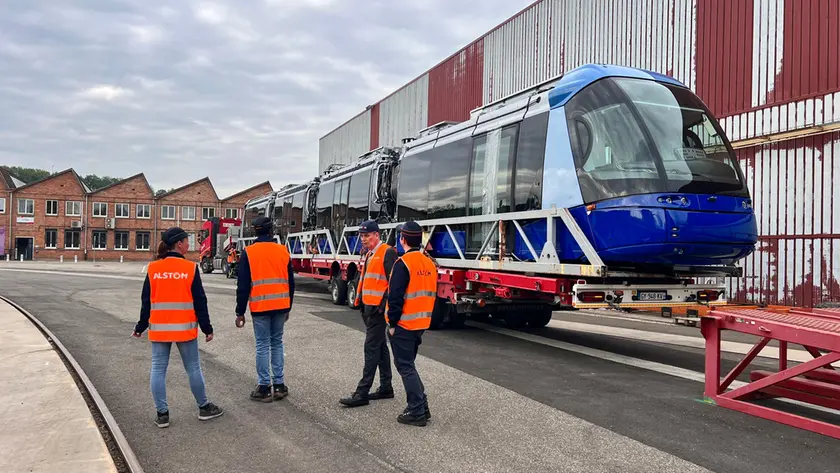 Uno dei mezzi a quattro casse del Sir2 in produzione negli stabilimenti Alstom in Alsazia
