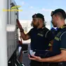 Controllo dei finanzieri ai distributori di carburante