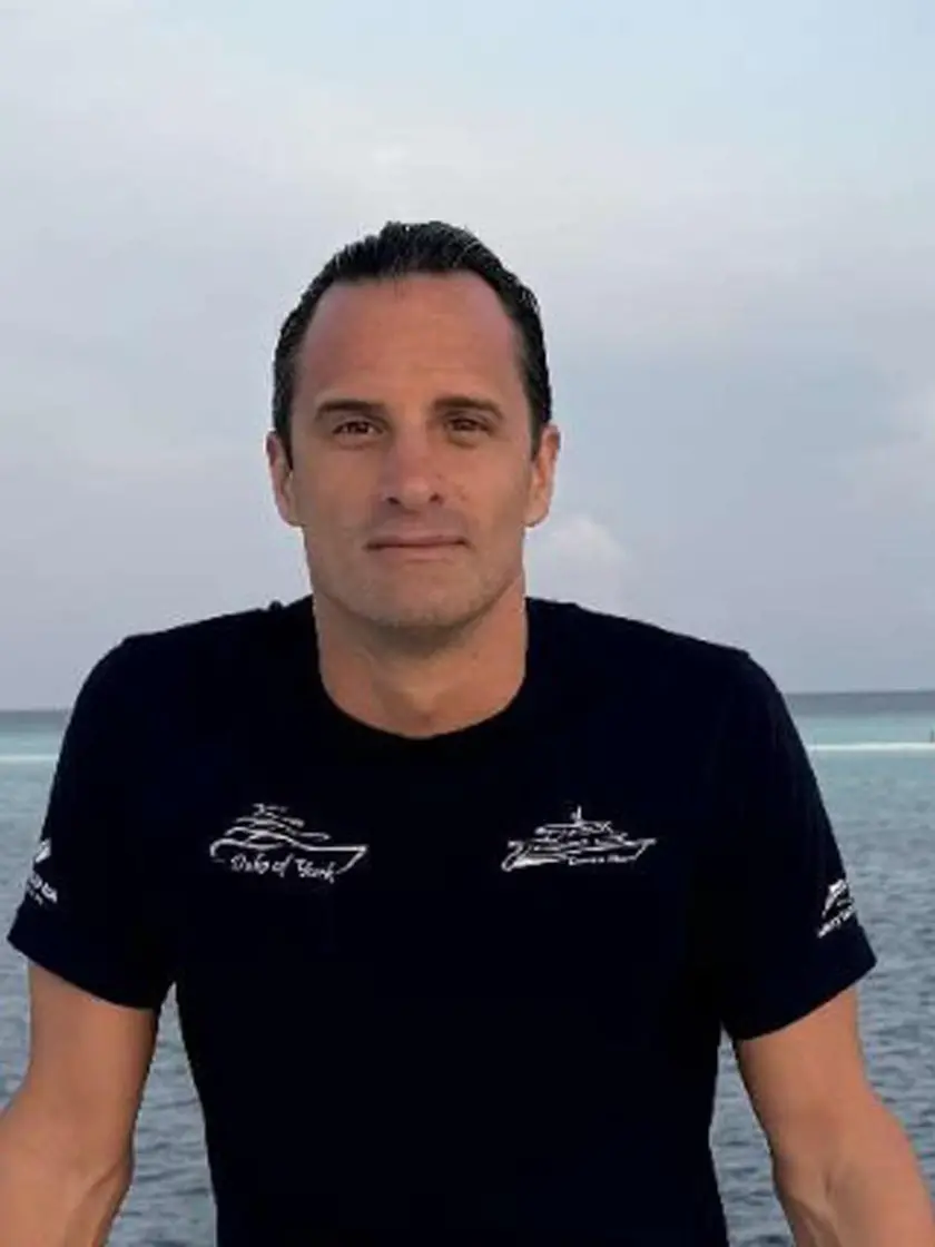 L'istruttore subacqueo Gianluca Benedetti