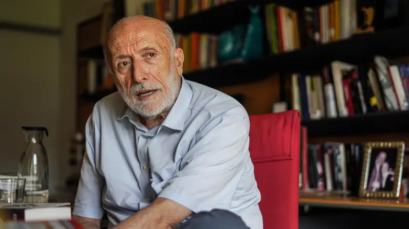 Carlo Petrini è morto a 76 anni nella sua casa di Bra