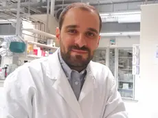 Giovanni Sorrentino nel suo laboratorio