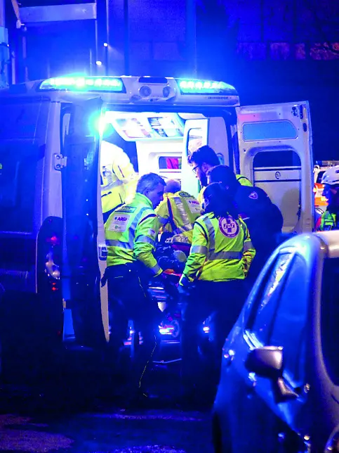 Il ragazzo è stato soccorso dal Suem 118