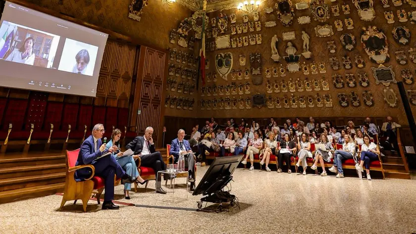 Un momento del convegno che si sta svolgendo in questi giorni a Palazzo del Bo sul futuro degli atenei