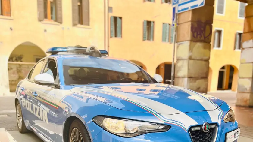 Polizia in zona Portello
