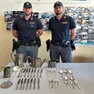 L'argenteria recuperata dalla polizia