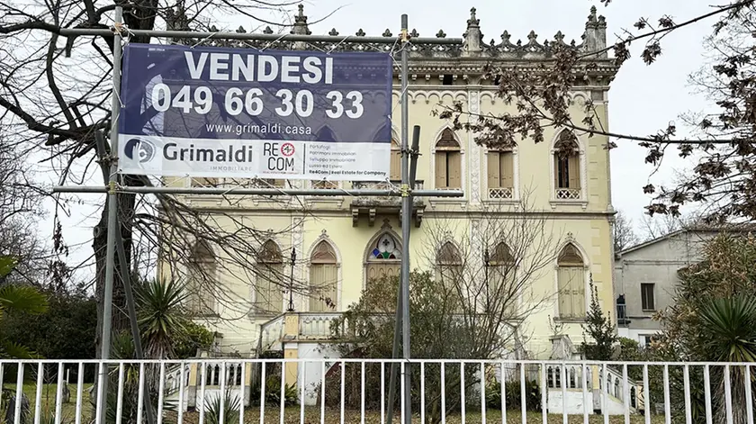 Il complesso ex Regina ad Abano