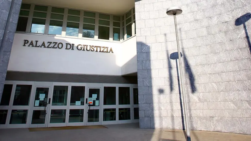 Tribunale di Padova in crisi, organici al 42 per cento: «Dipendiamo dai nonni vigile»
