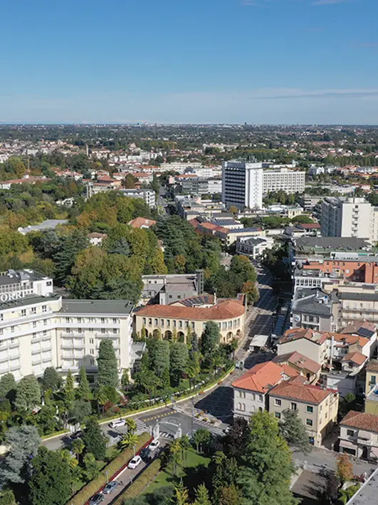 Un’immagine panoramica di Abano Terme