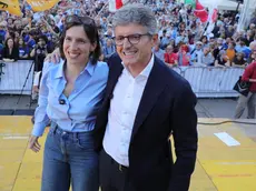 Elly Schlein e Andrea Martella in piazza Ferretto. Foto Pòrcile