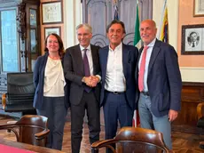 Calcio Padova, la conferenza stampa in Comune: al centro (a sinistra) Alessandro Banzato e (a destra) Sergio Giordani