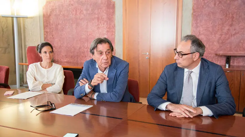 Il sindaco Sergio Giordani con gli assessori Margherita Cera e Alessandro Bisato