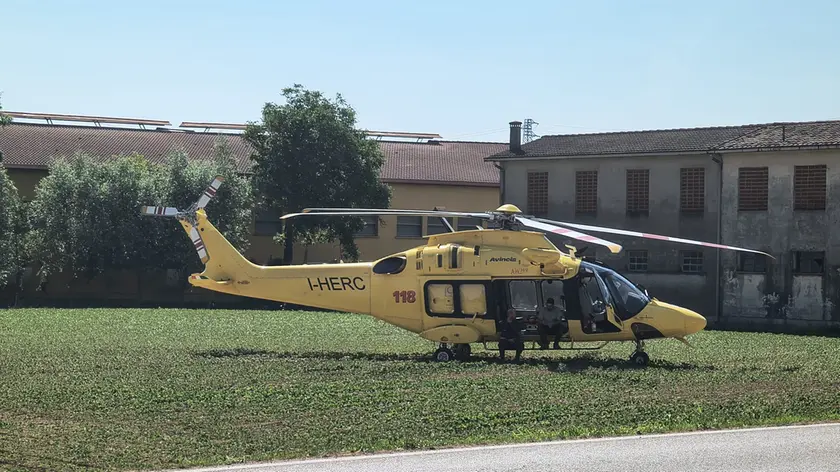 Sul posto è intervenuto anche l'elisoccorso del 118