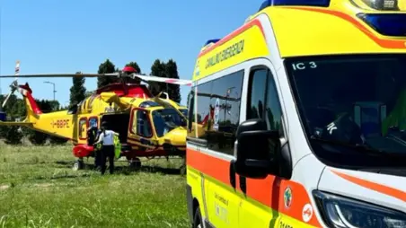 https://images.mattinopadova.it/view/acePublic/alias/contentid/1rx0nigl7i457qy3y5j/1/ambulanzaelisoccorso-png.webp?f=16%3A9&amp;w=840