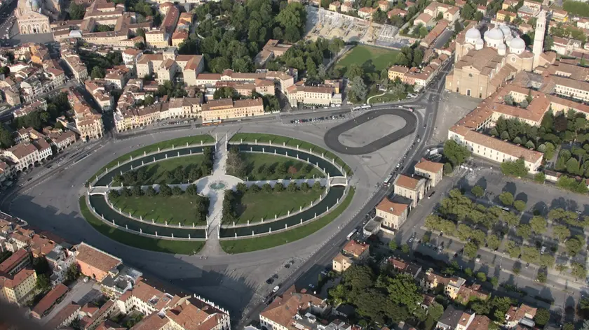 Prato della Valle, così il genio di Memmo l’ha trasformato partendo da una palude
