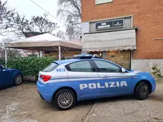 Il bar chiuso in via Rovigo