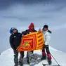 Due immagini dell’impresa sull’Elbrus di Valmassoi con Padrin e Bado