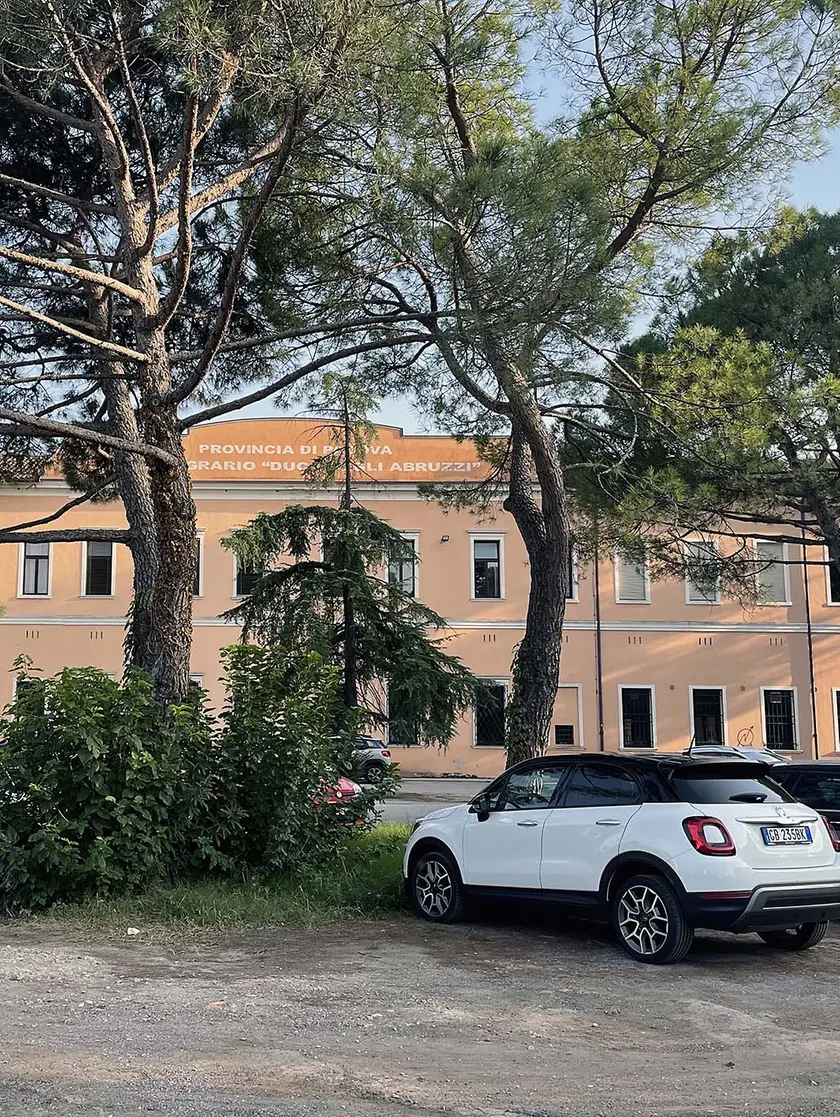 L'istituto tecnico Duca degli Abruzzi