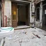 La corte interna della palazzina di via Battisti. Foto Lasorte