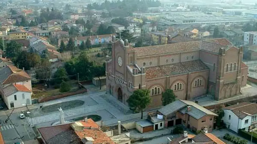 Padova, via il cemento da 400 aree