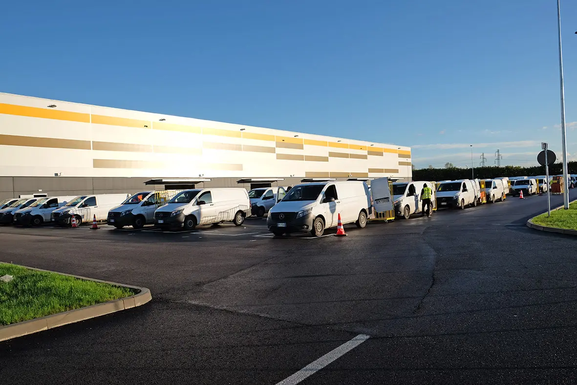L’e-commerce spinge il consumo di suolo in Veneto, la logistica usa 852 ettari