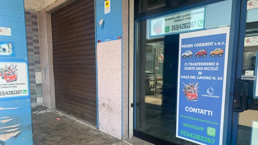 Il negozio si è trasferito in viale del Lavoro, a Ponte San Nicolò