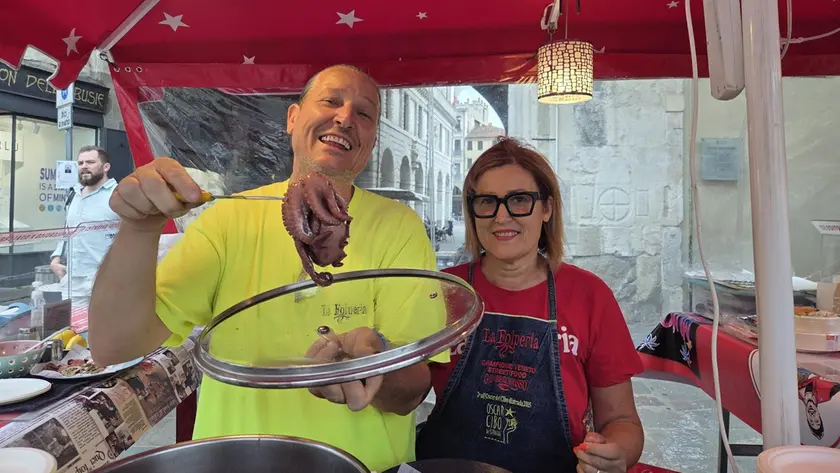 La "Folperia" a Padova con il titolare Massimiliano Schiavon