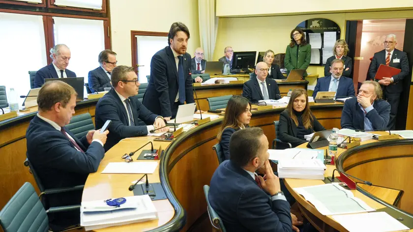 Il presidente Alberto Stefani e la squadra della giunta regionale