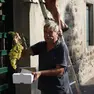 Un momento della speciale vendemmia